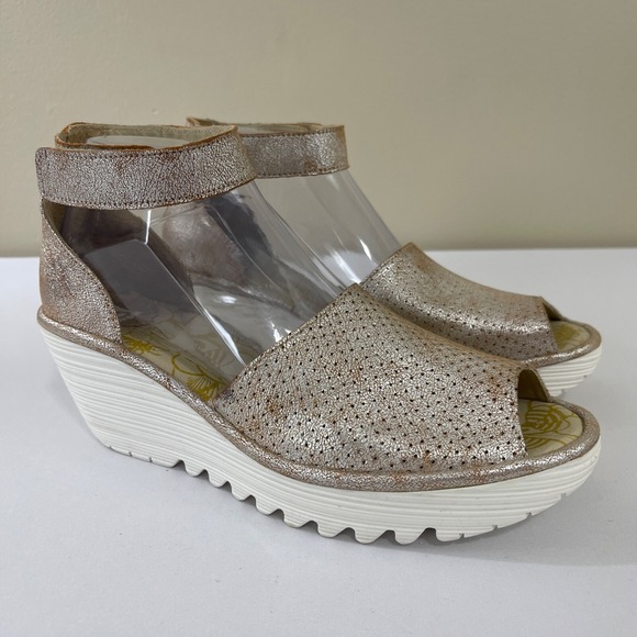 Fly London Yake 40 / 9-9.5 Rose Gold Metallic Wedge Perforated Leather Sandals‎ - Picture 1 of 9